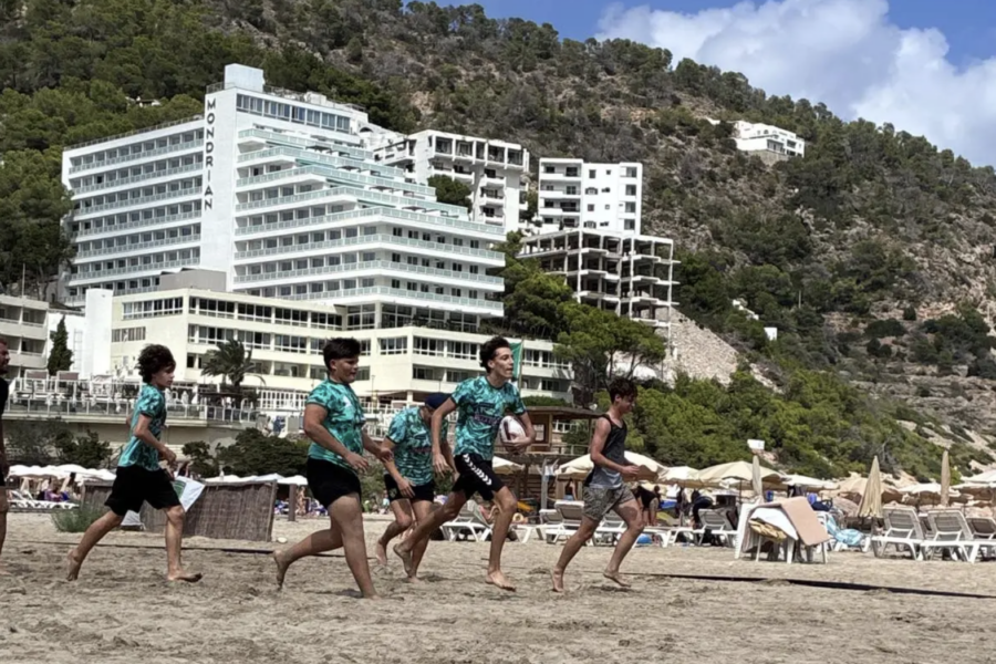 rugby-beach-26